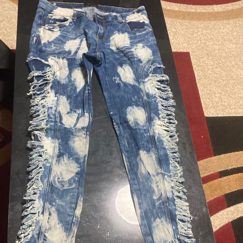 Edgy Blue Distressed Women's Skinny Jeans